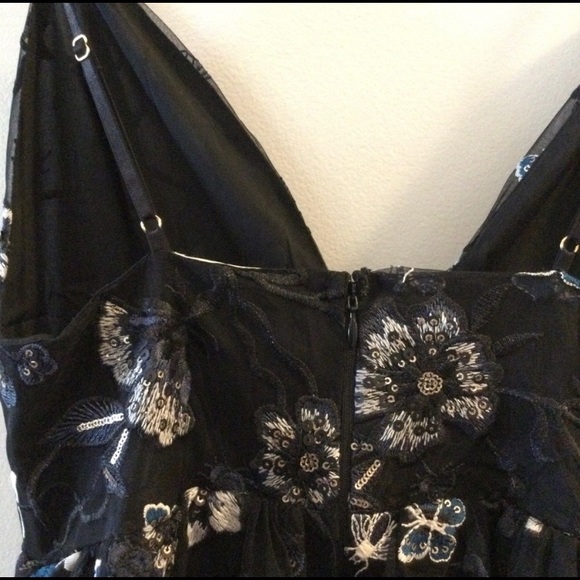 For Love & Lemons Botanic Midi Dress - Picture 5 of 11